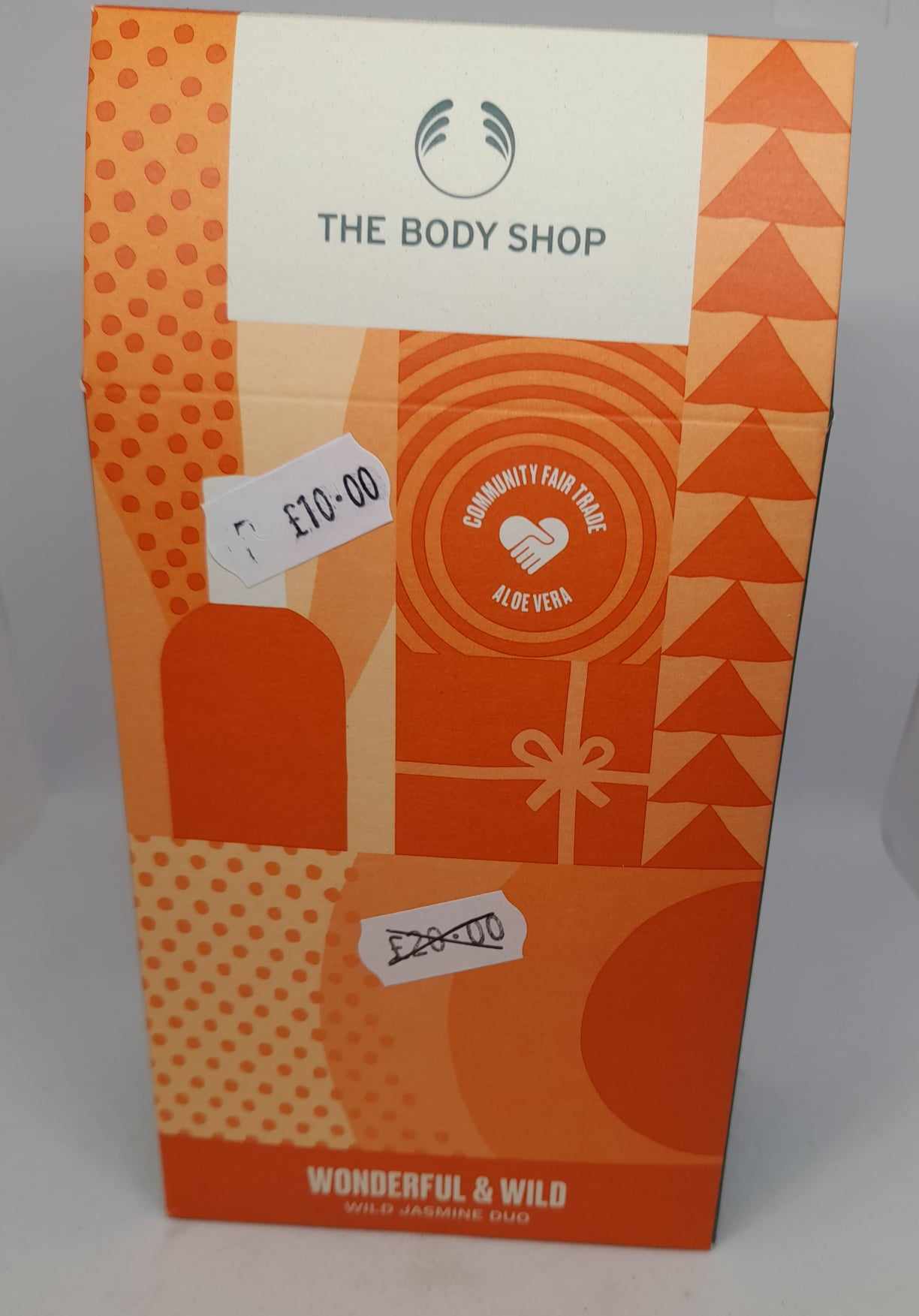 Wild Jasmine Gift Set (Body Spray and Lotion) image 0