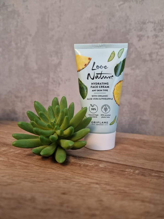 Aloe Vera and Pineapple Face Cream image 0